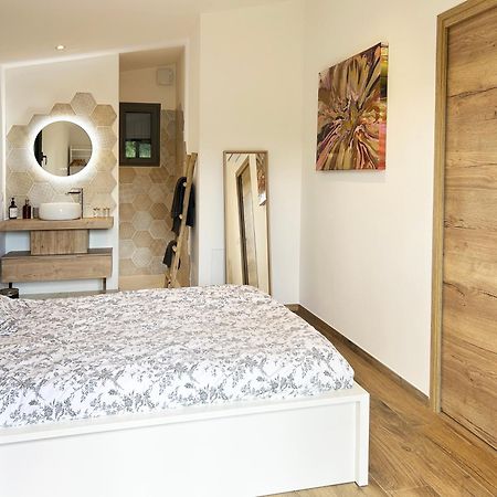 Mane  Le Petit Cabanon Provencalヴィラ エクステリア 写真